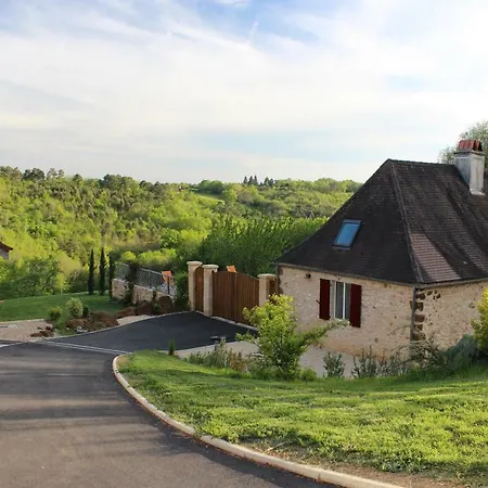 La Petite Vallee Hébergement de vacances Rouffignac-Saint-Cernin-de-Reilhac